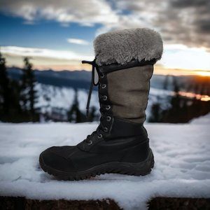 ugg adirondack size 9